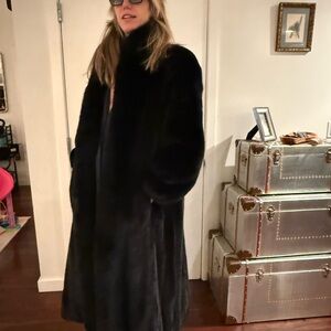 Elegant Full Length Black REAL Mink Fur Coat with Fox fur collar.